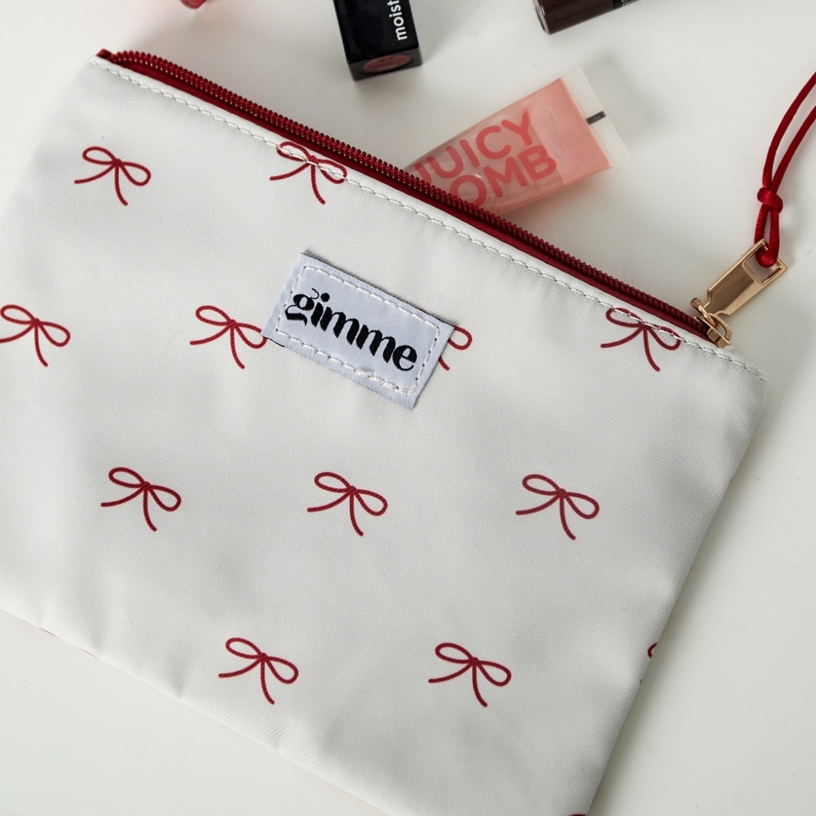 FLACHE KOSMETIK TASCHE