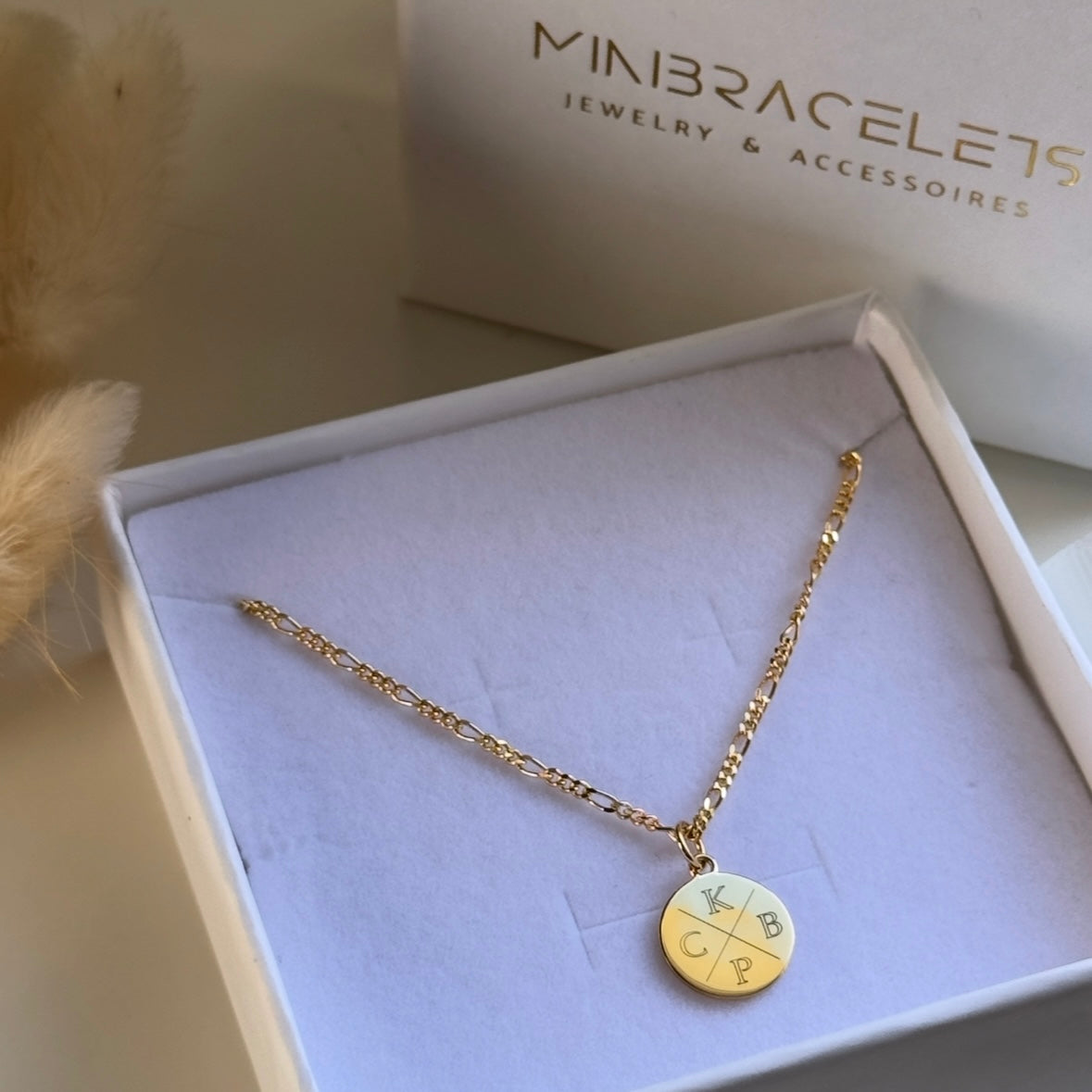 COLLIER AMY MIT GRAVUR